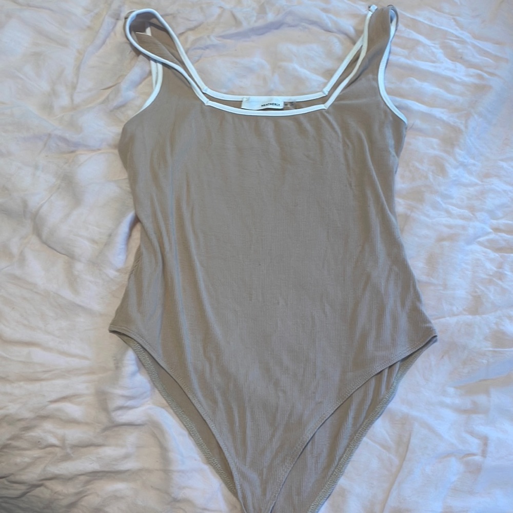 Tan Heatherly square neck bodysuit